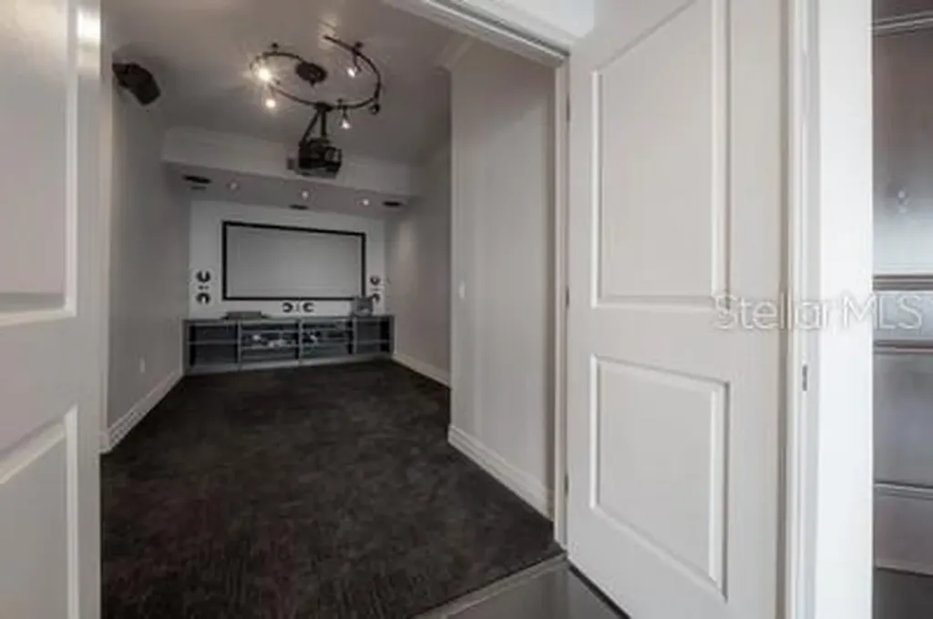 449 S 12th Street Tampa FL 33602