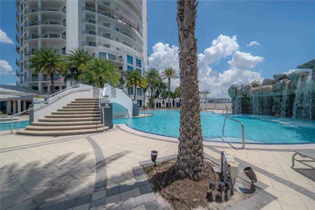 449 S 12th Street Tampa FL 33602