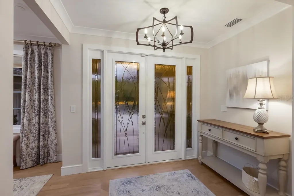 1253 N Basin Lane Sarasota FL 34242