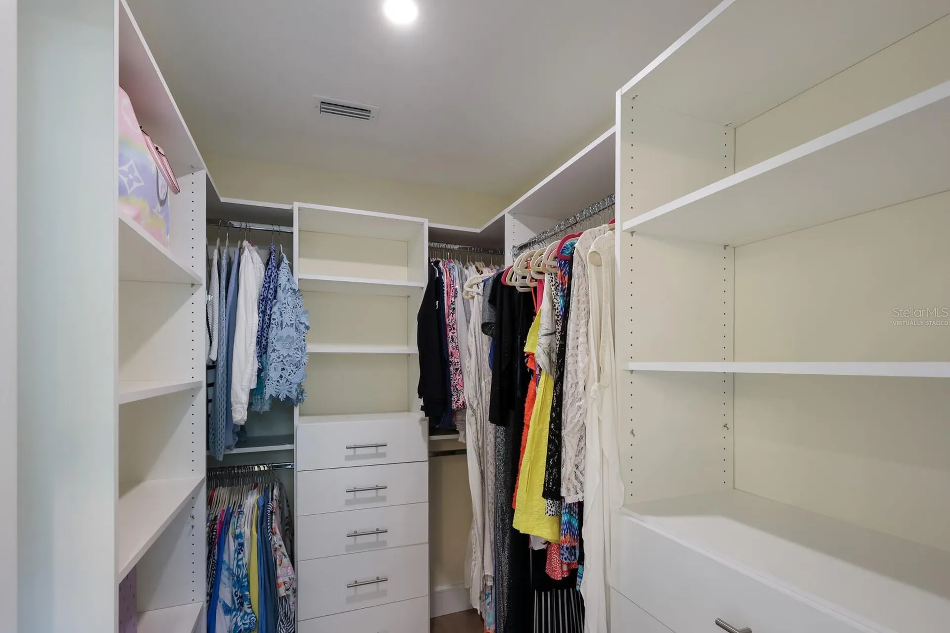 1253 N Basin Lane Sarasota FL 34242