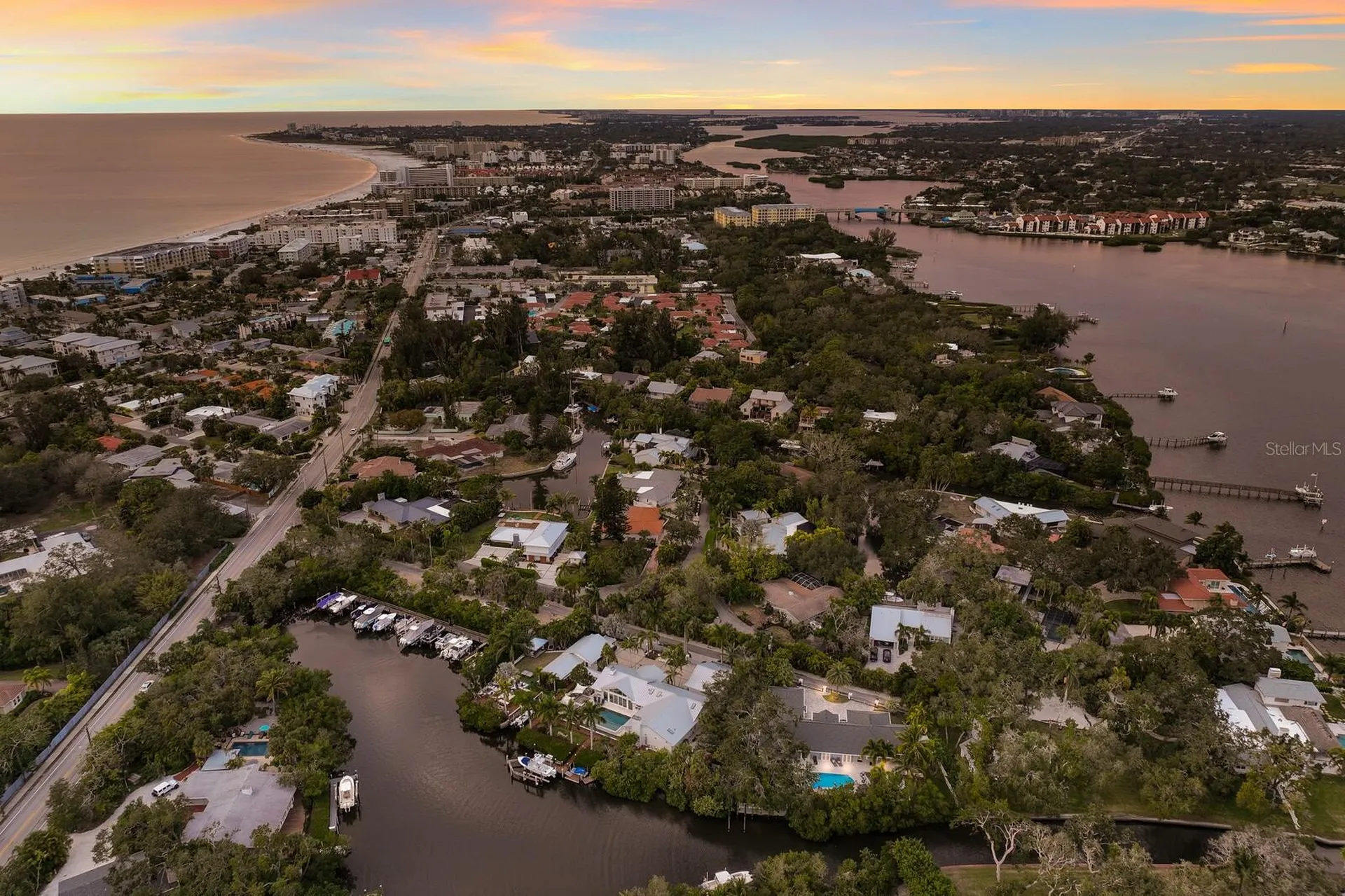 1253 N Basin Lane Sarasota FL 34242