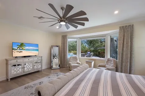 1253 N Basin Lane Sarasota FL 34242