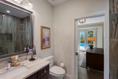 1253 N Basin Lane Sarasota FL 34242
