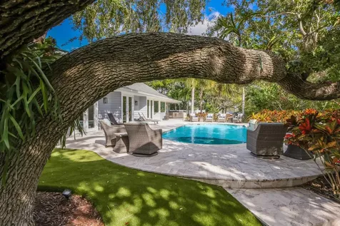 1253 N Basin Lane Sarasota FL 34242