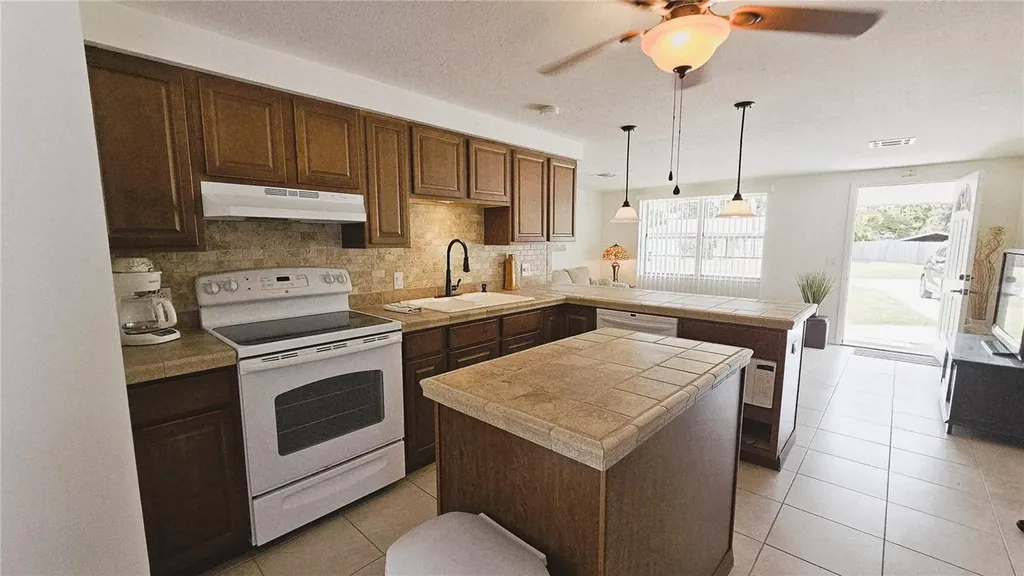 787 Liberty Street Englewood FL 34223