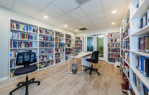 2700 Bayshore Boulevard Dunedin FL 34698