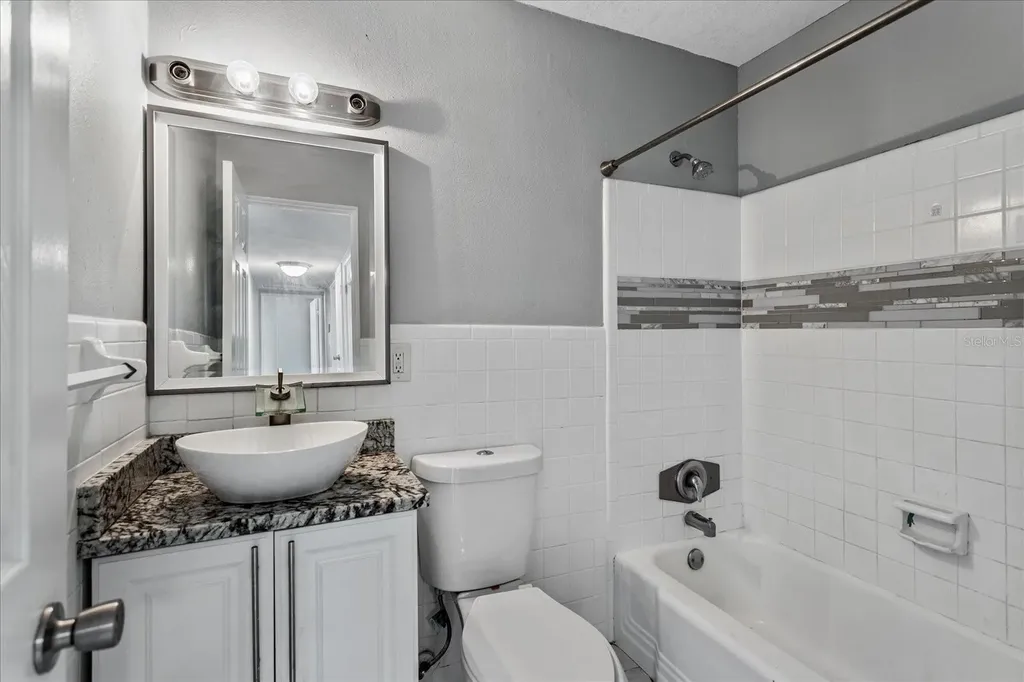 3522 Price Avenue Orlando FL 32806