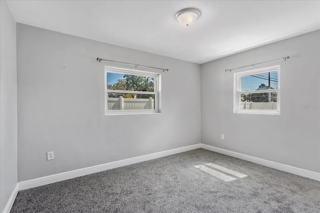3522 Price Avenue Orlando FL 32806