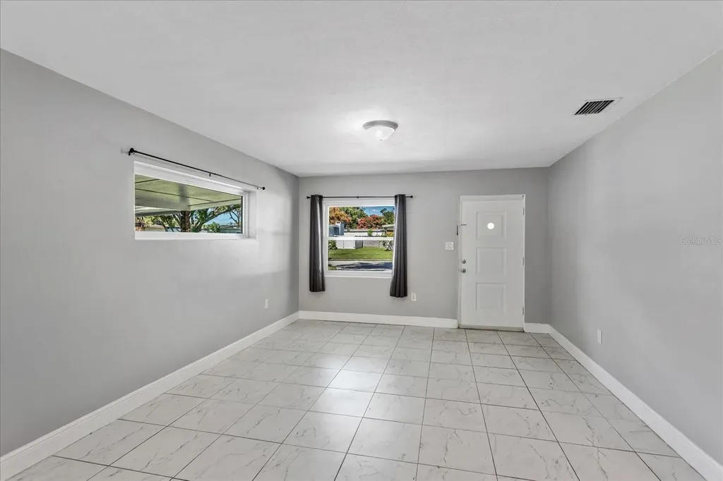 3522 Price Avenue Orlando FL 32806