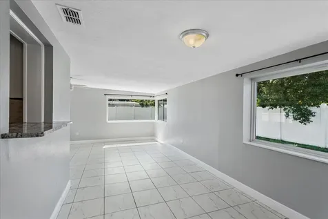 3522 Price Avenue Orlando FL 32806