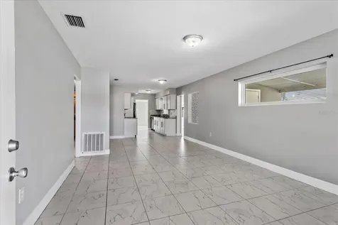 3522 Price Avenue Orlando FL 32806