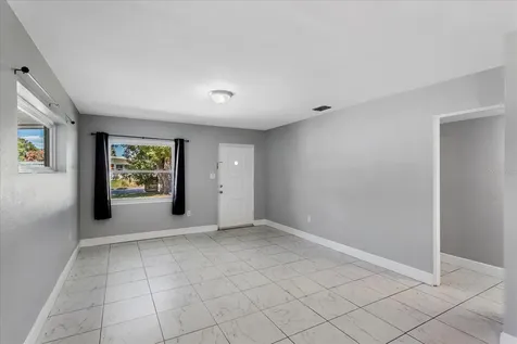 3522 Price Avenue Orlando FL 32806