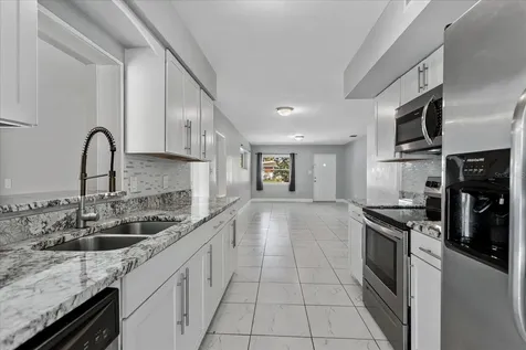 3522 Price Avenue Orlando FL 32806