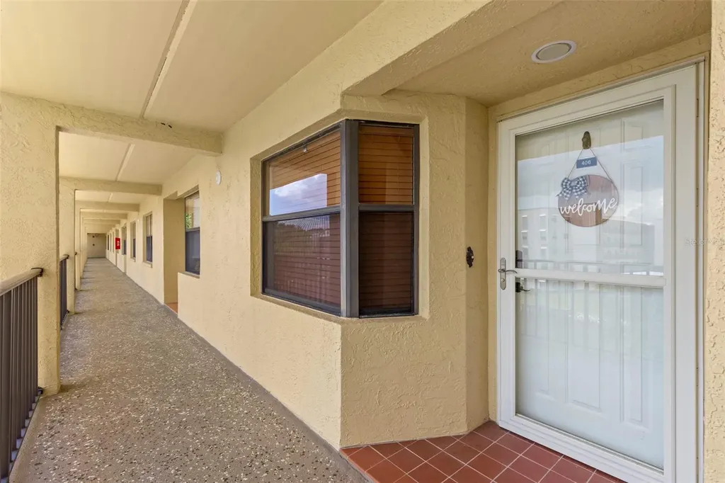 5817 Park Street N St Petersburg FL 33709