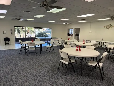 5817 Park Street N St Petersburg FL 33709