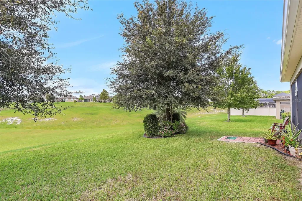 2368 Oxmoor Drive Deland FL 32724