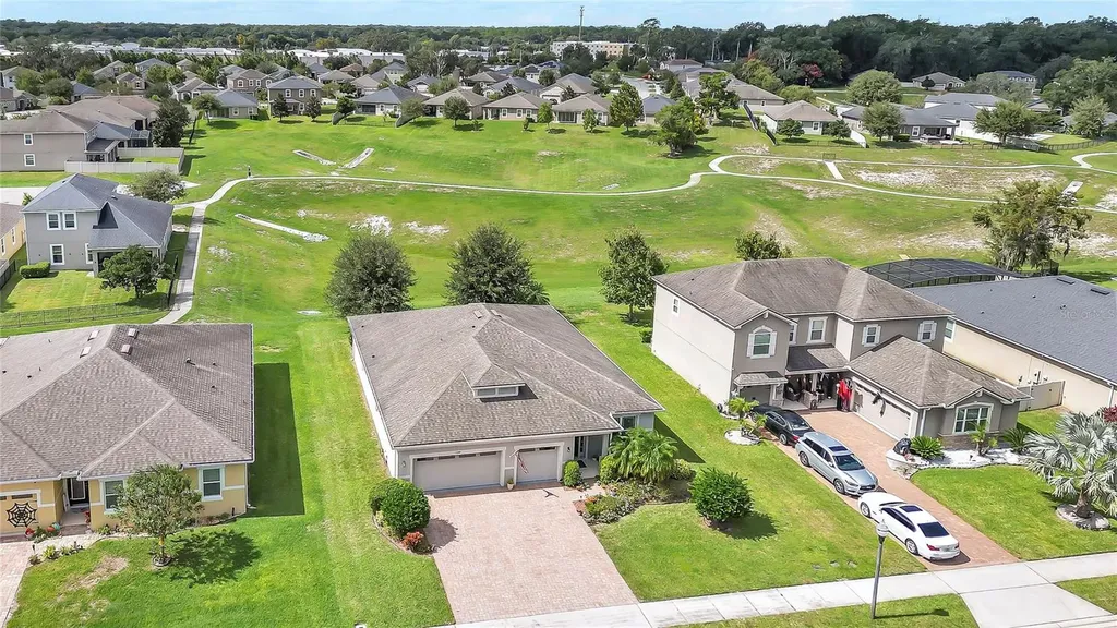 2368 Oxmoor Drive Deland FL 32724