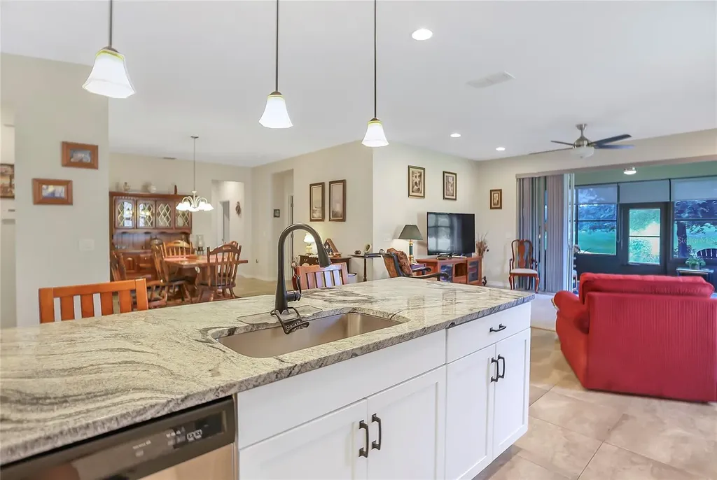 2368 Oxmoor Drive Deland FL 32724