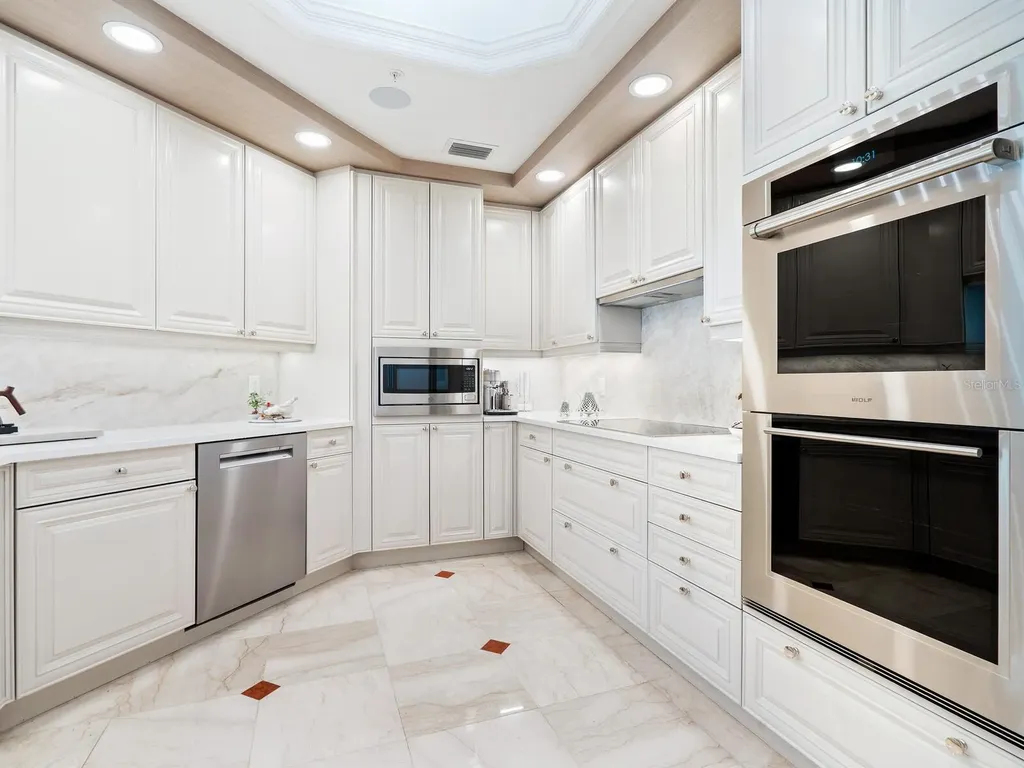 35 Watergate Drive Sarasota FL 34236