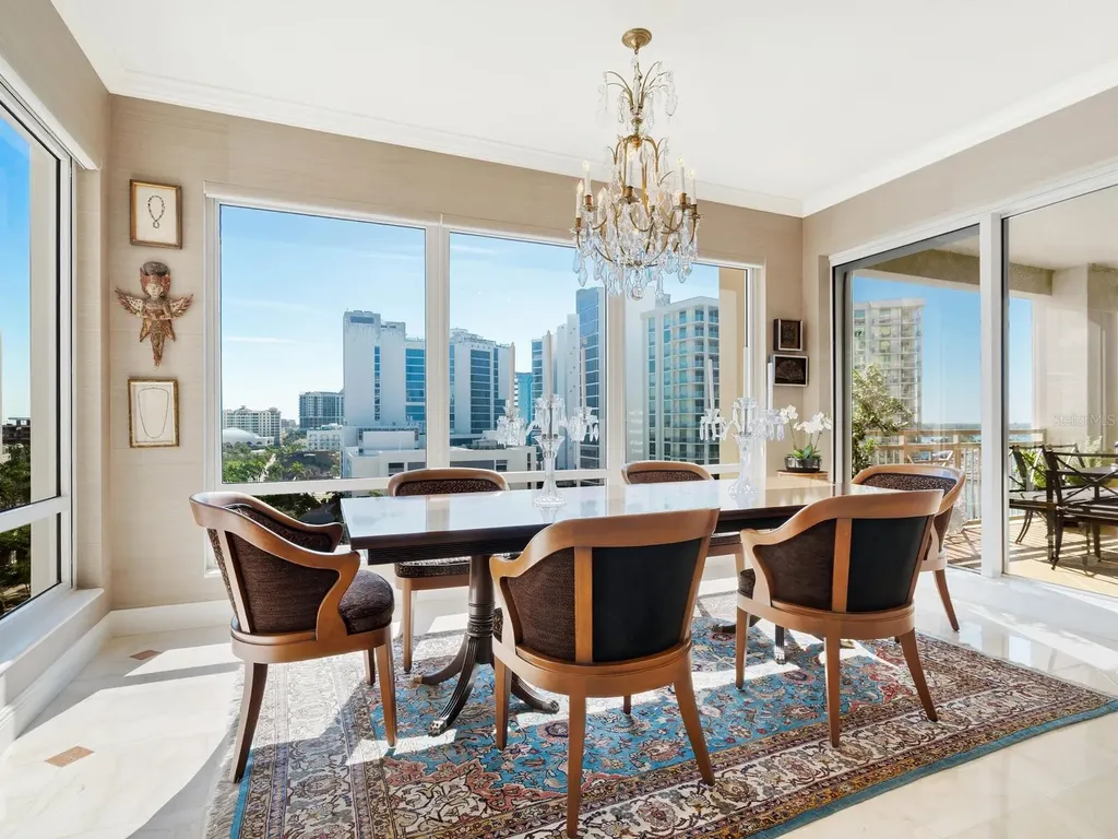 35 Watergate Drive Sarasota FL 34236