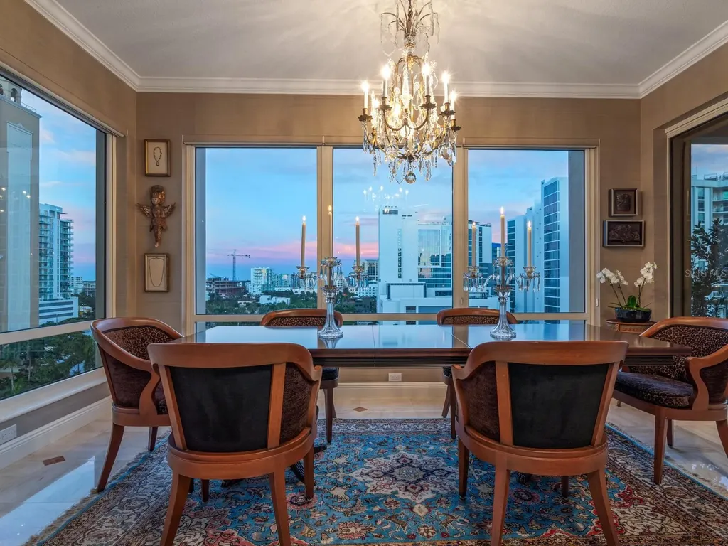 35 Watergate Drive Sarasota FL 34236