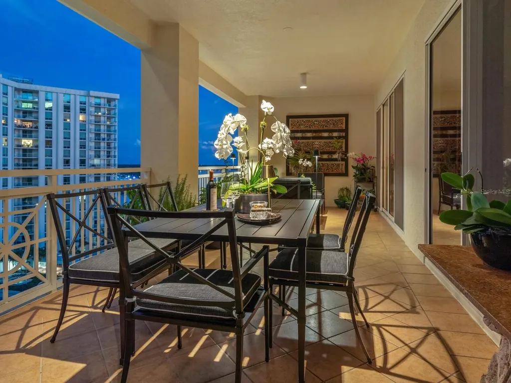 35 Watergate Drive Sarasota FL 34236