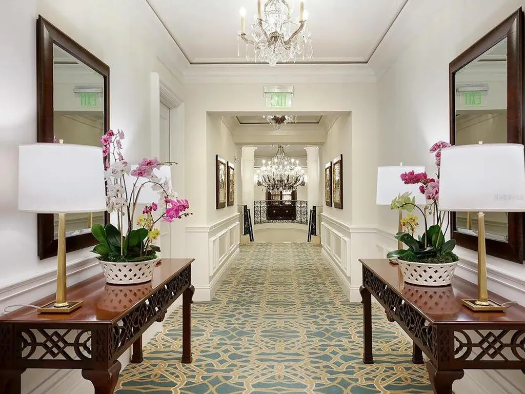 35 Watergate Drive Sarasota FL 34236