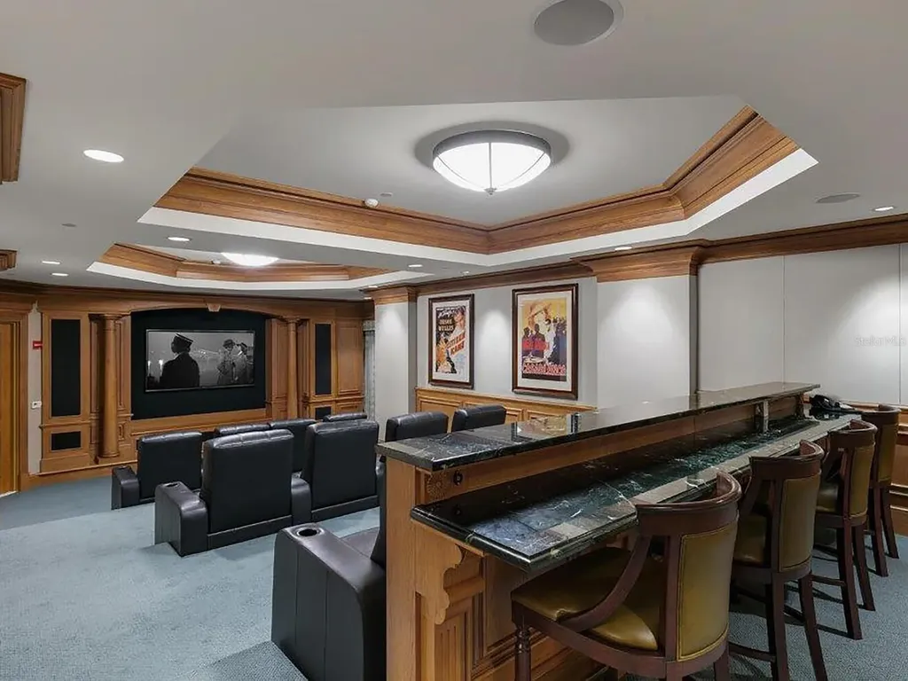 35 Watergate Drive Sarasota FL 34236