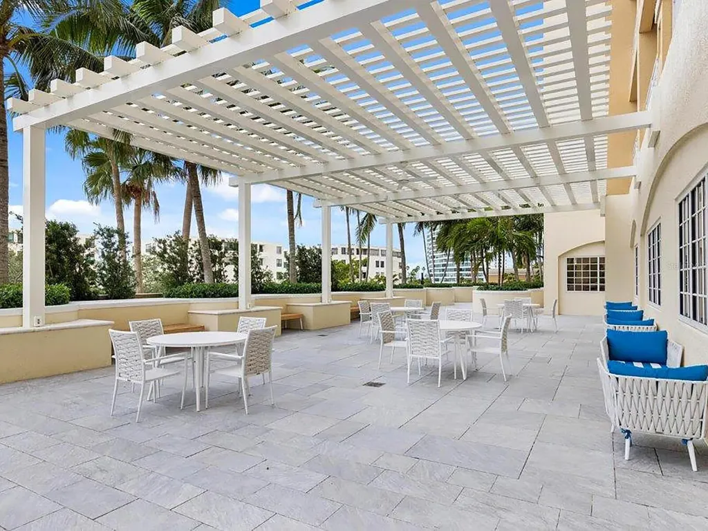 35 Watergate Drive Sarasota FL 34236