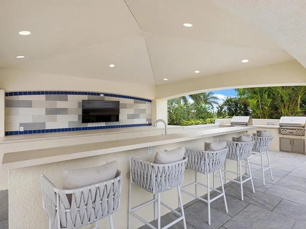 35 Watergate Drive Sarasota FL 34236