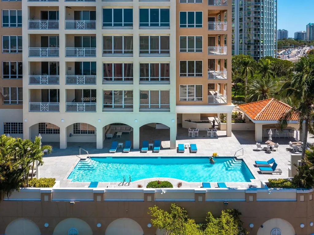 35 Watergate Drive Sarasota FL 34236