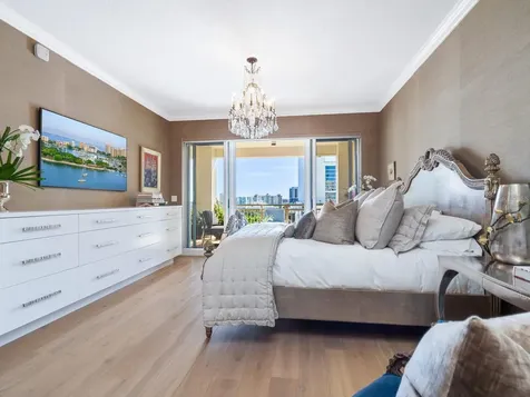 35 Watergate Drive Sarasota FL 34236