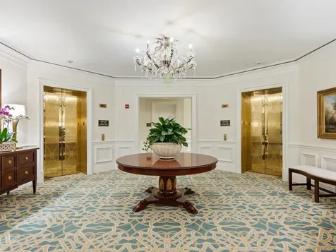 35 Watergate Drive Sarasota FL 34236