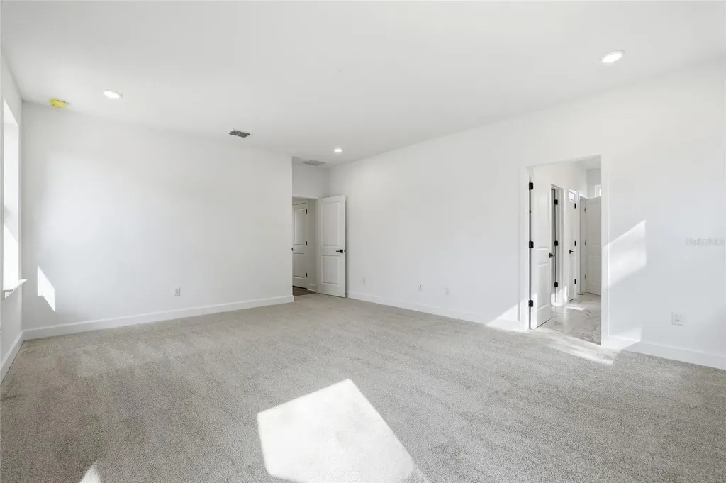 412 W Paris Street Tampa FL 33604