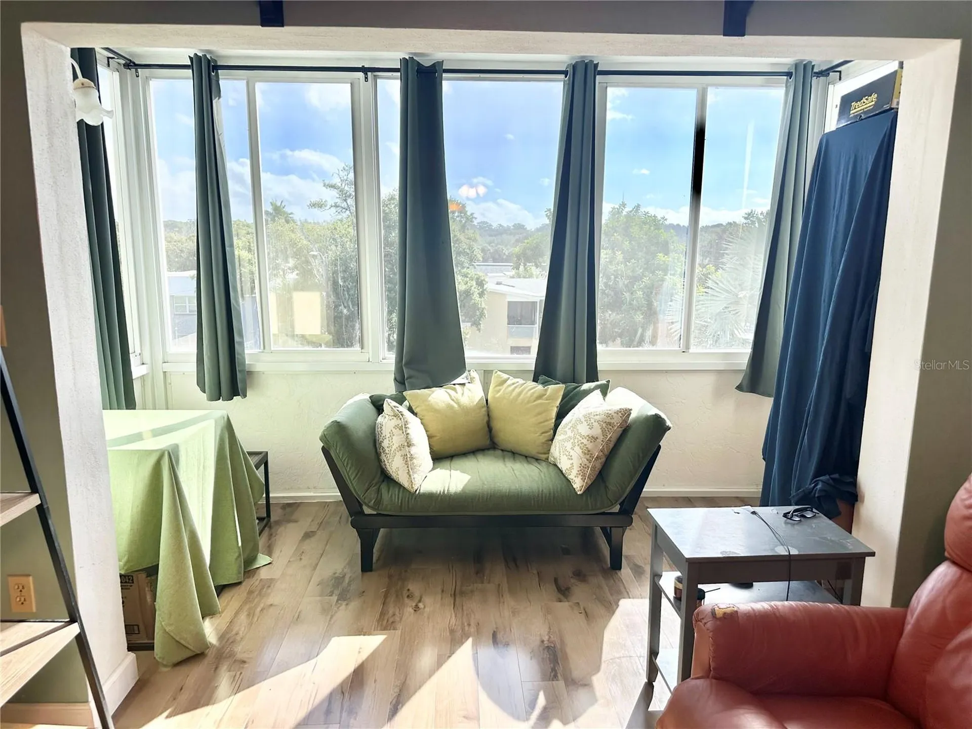 100 Waverly Way Clearwater FL 33756