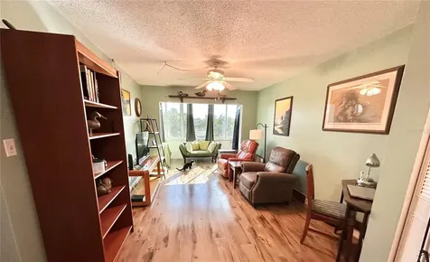 100 Waverly Way Clearwater FL 33756
