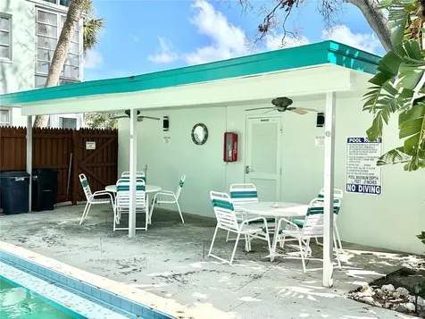 100 Waverly Way Clearwater FL 33756