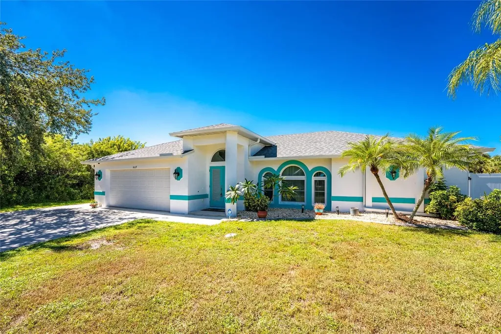 3027 Ridgewood Drive North Port FL 34287
