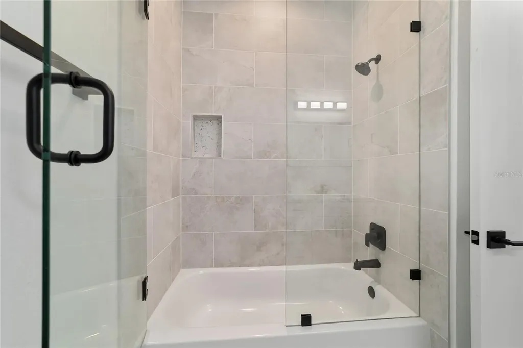 24 Dogwood Trail Ocala FL 34472