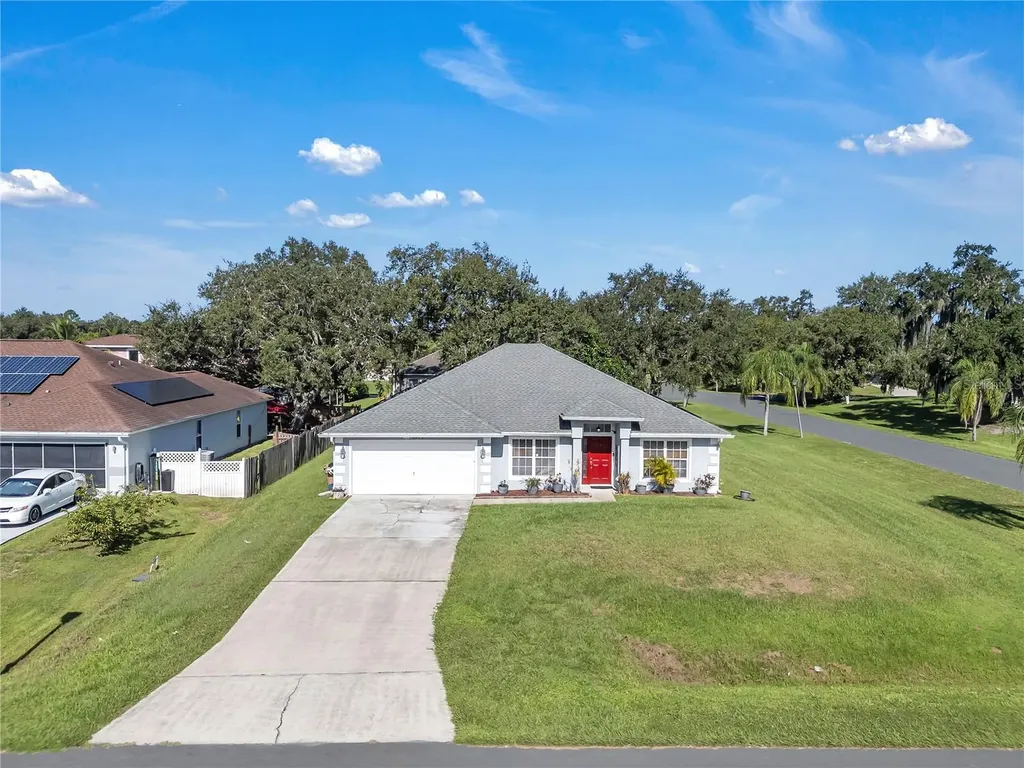 2926 Foraker Way Kissimmee FL 34758