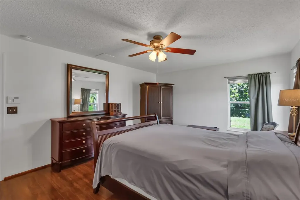 2926 Foraker Way Kissimmee FL 34758