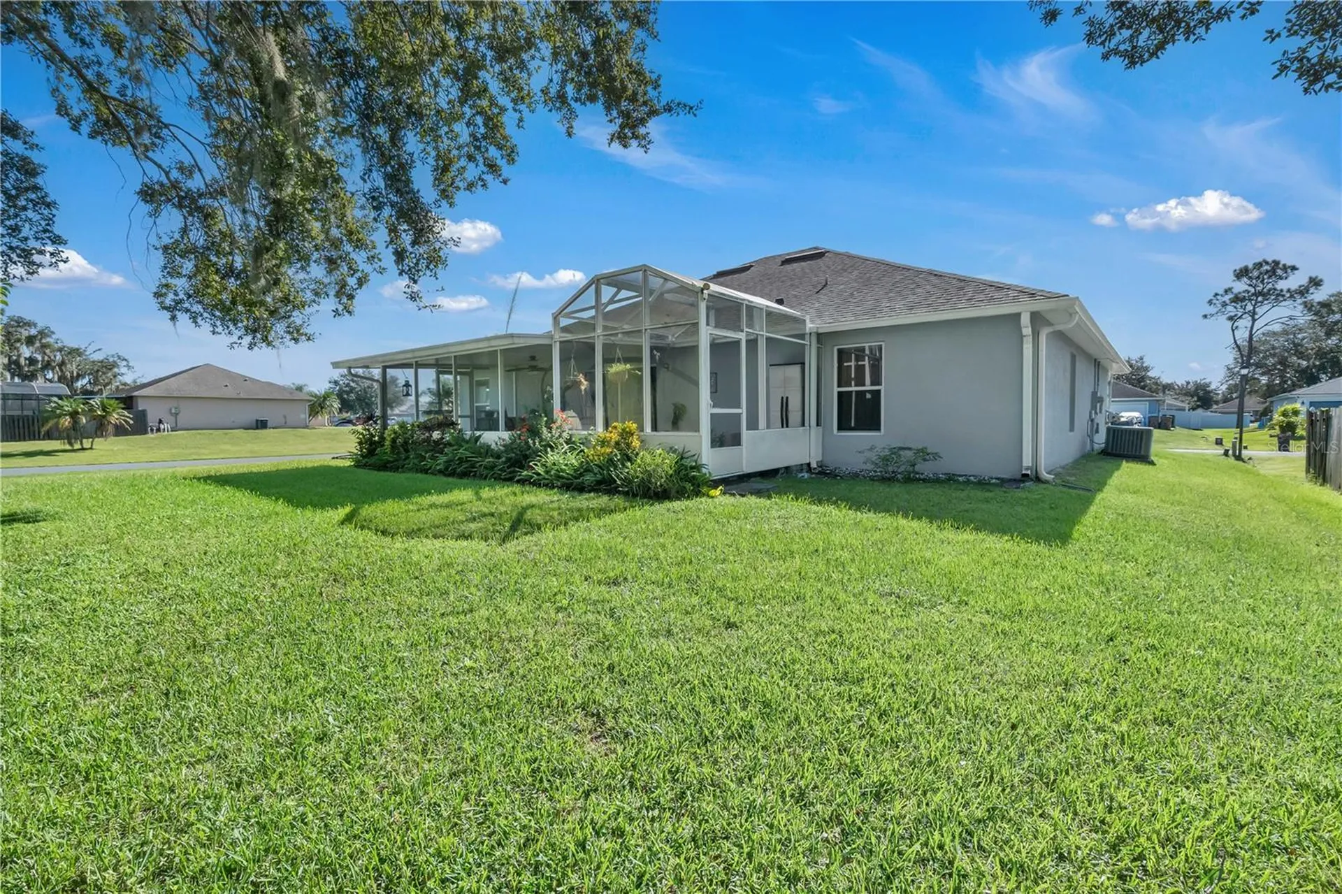 2926 Foraker Way Kissimmee FL 34758