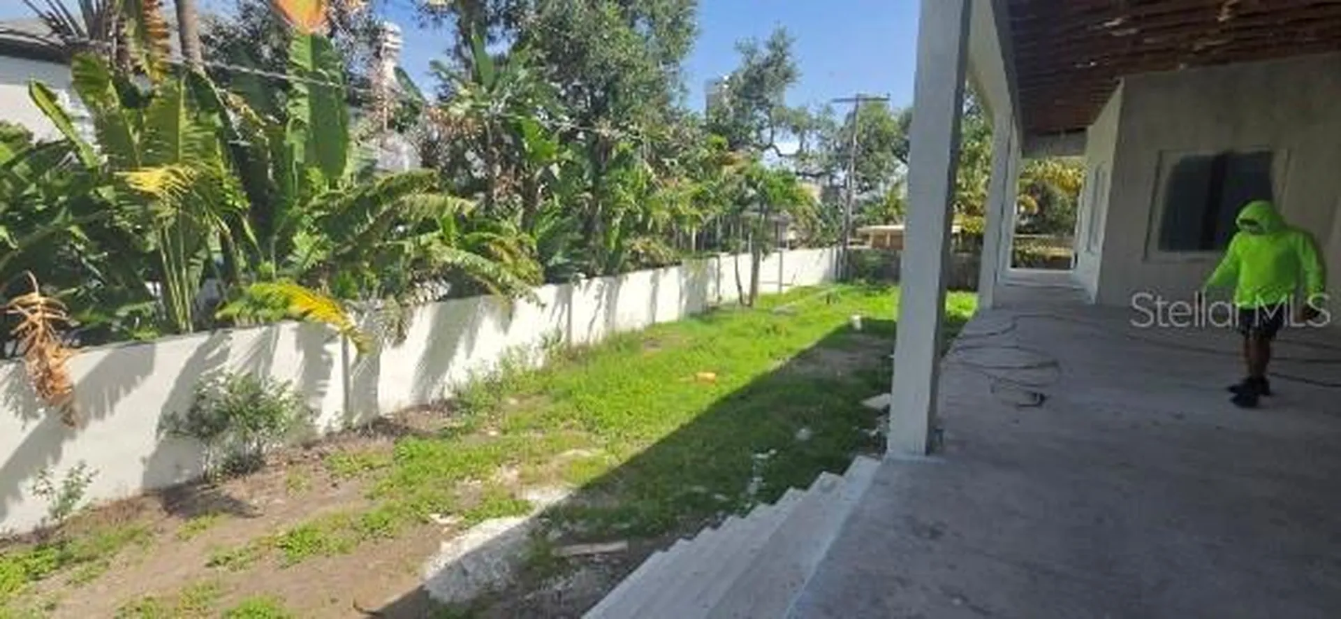 811 Grove Park Avenue Tampa FL 33609