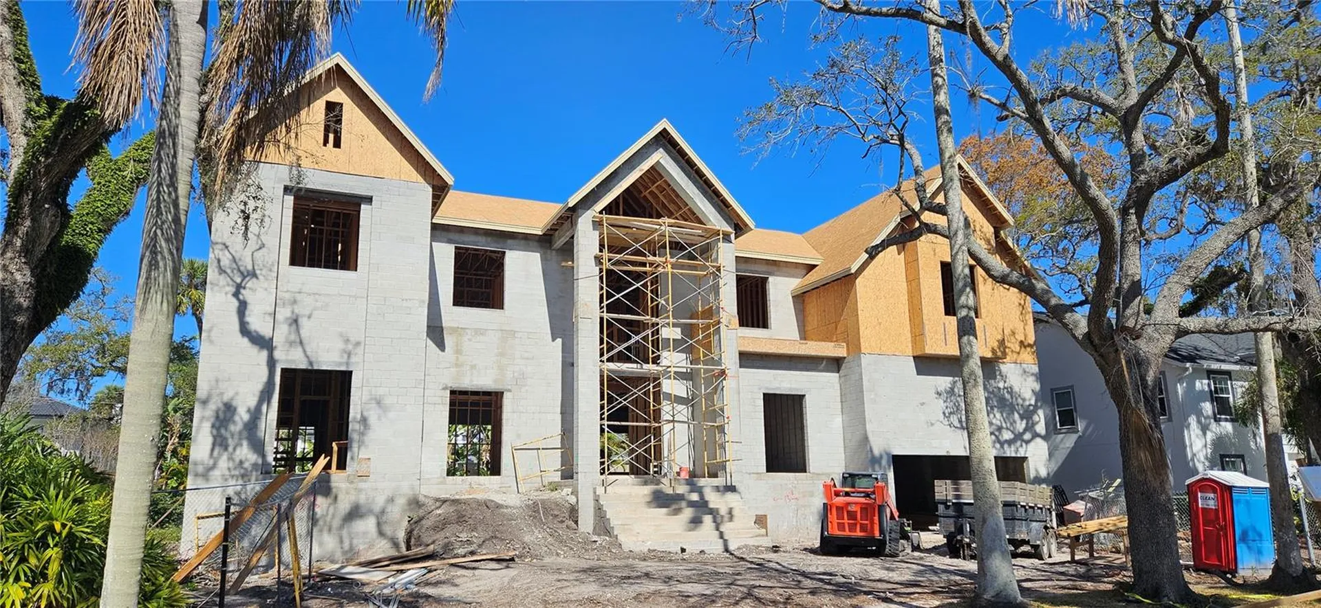 811 Grove Park Avenue Tampa FL 33609