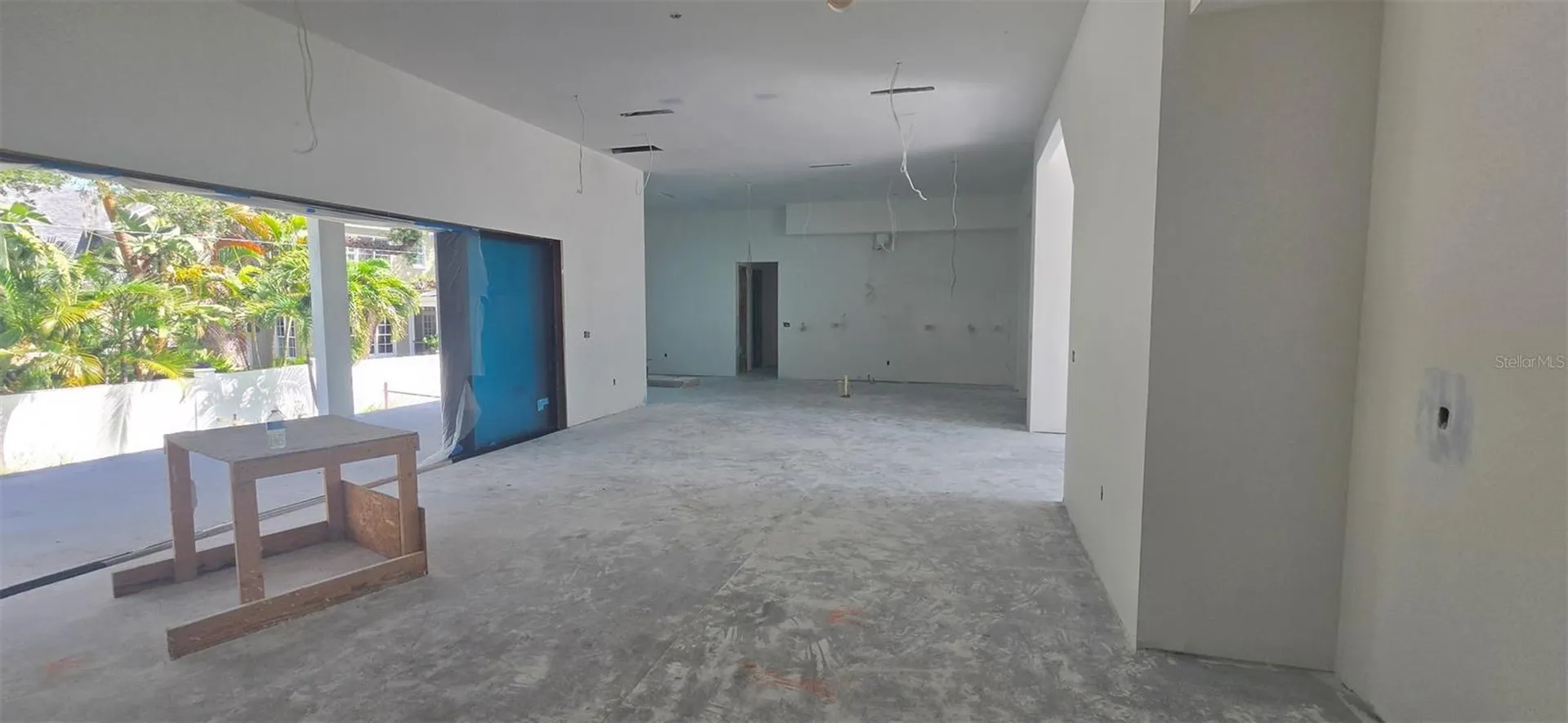 811 Grove Park Avenue Tampa FL 33609