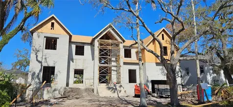 811 Grove Park Avenue Tampa FL 33609