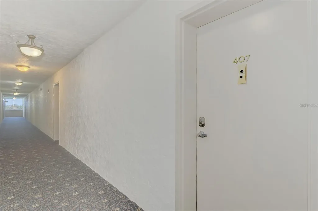 6114 43rd Street W Bradenton FL 34210