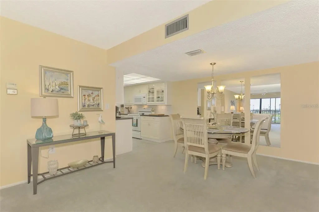 6114 43rd Street W Bradenton FL 34210