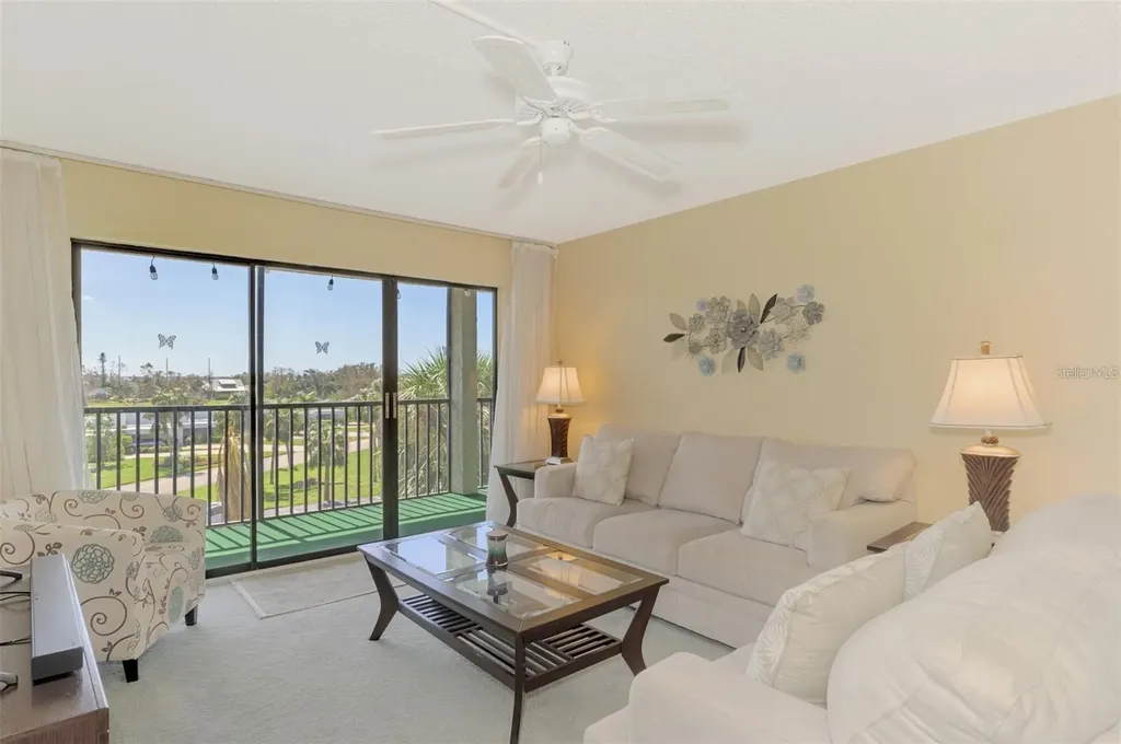6114 43rd Street W Bradenton FL 34210