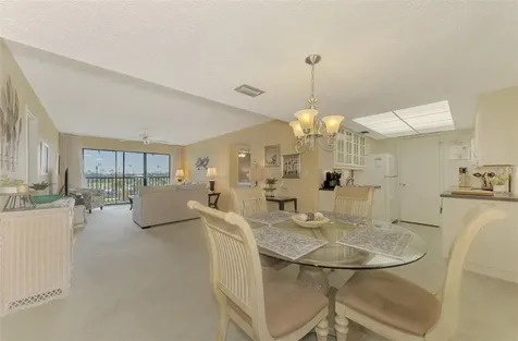 6114 43rd Street W Bradenton FL 34210